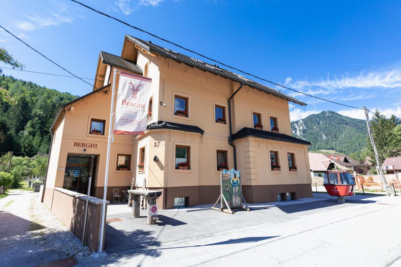 Berghi Hotel&Apartments Kranjska Gora Exterior foto
